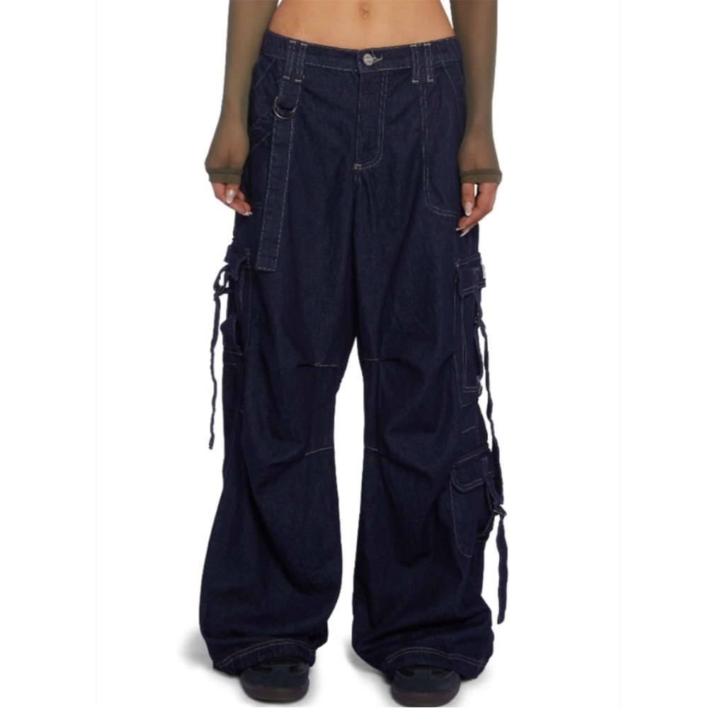 NEW Urban Outfitters Bdg Baggy Cargo Jeans size 25 size 26